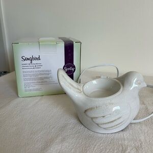 Scentsy Songbird Wax Warmer